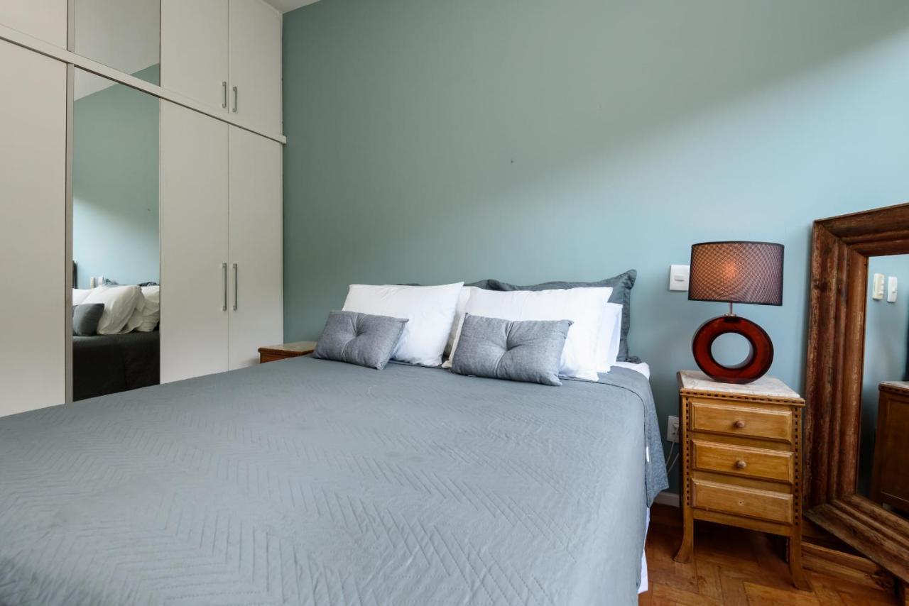 Apartamento Sossego Em Copacabana - Vista Arborizada - Br1009 Z4 *